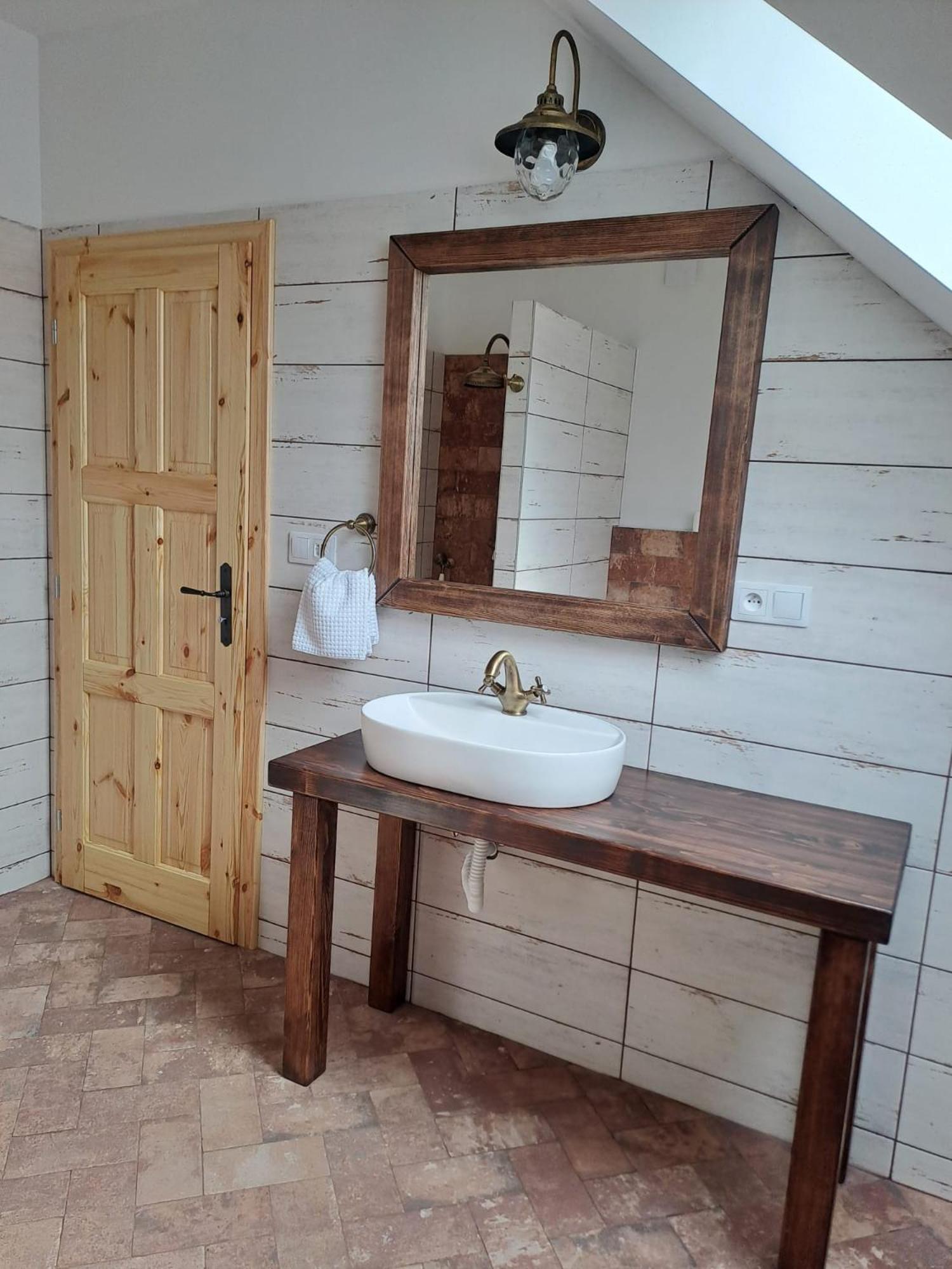Pension Na Statku- Konsky Apartman Malenitz Esterno foto